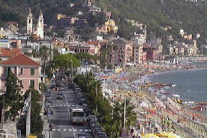 Ski Lodges, Mountain Refuges, Characteristic B&Bs and simply nice places to stay in Italy and the Italian Alps.